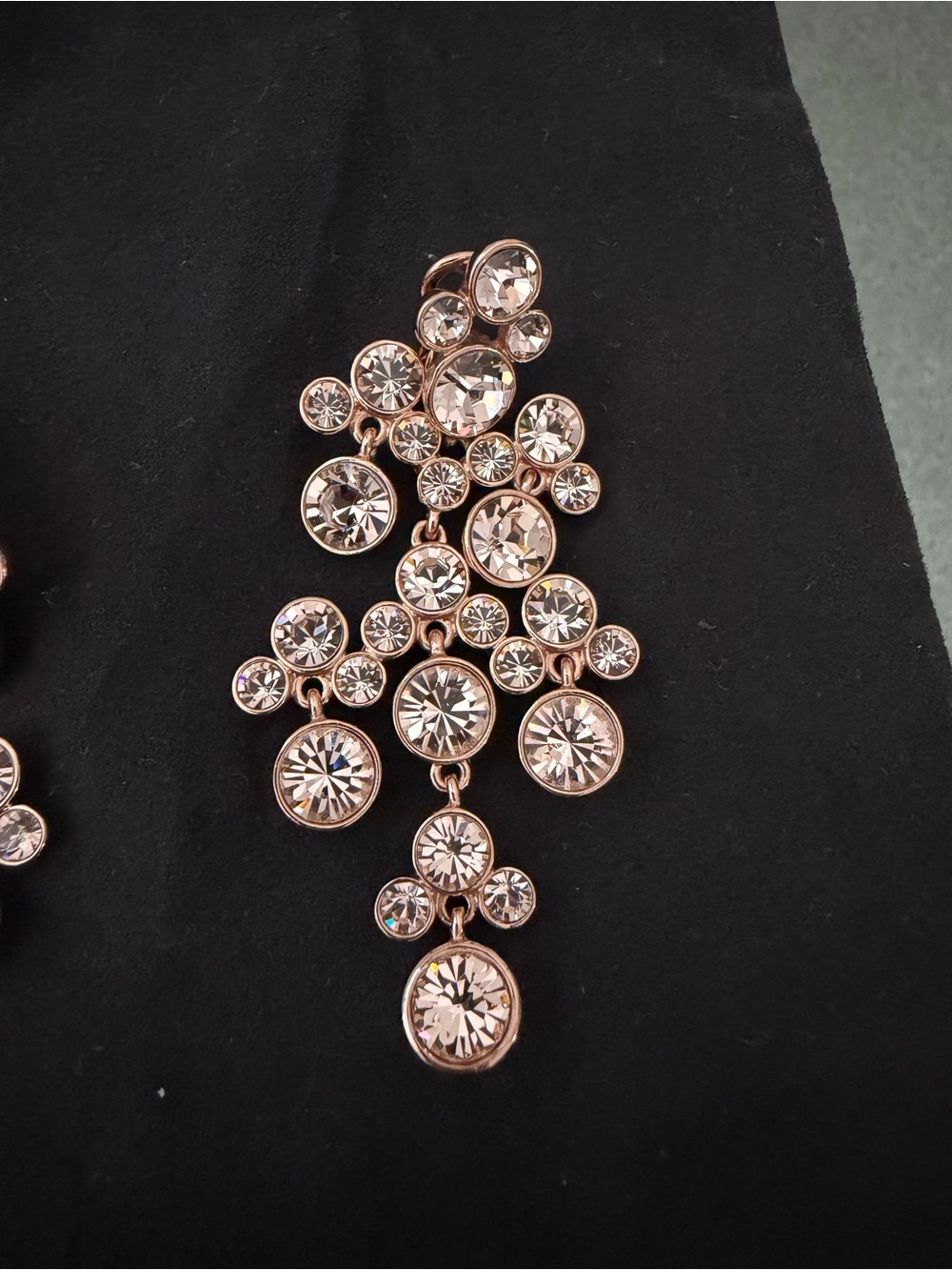 SALE✨Givenchy Rose Goldtone Peach Bezel Crystal Chandelier Statement Earrings - Picture 8 of 11